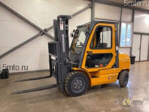 Дизельный вилочный погрузчик GOODSENSE FD15 1,5/3000/Cabin