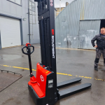 Самоходный штабелер EP Equipment SB15 1500/2W300/AGM 24V|80Ah (ch 24V|10A встр.)-thumbnail-10
