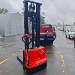 Самоходный штабелер EP Equipment SB15 1500/2W300/AGM 24V|80Ah (ch 24V|10A встр.)-thumbnail-8