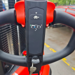 Самоходный штабелер EP Equipment SB15 1500/2W300/AGM 24V|80Ah (ch 24V|10A встр.)-thumbnail-5