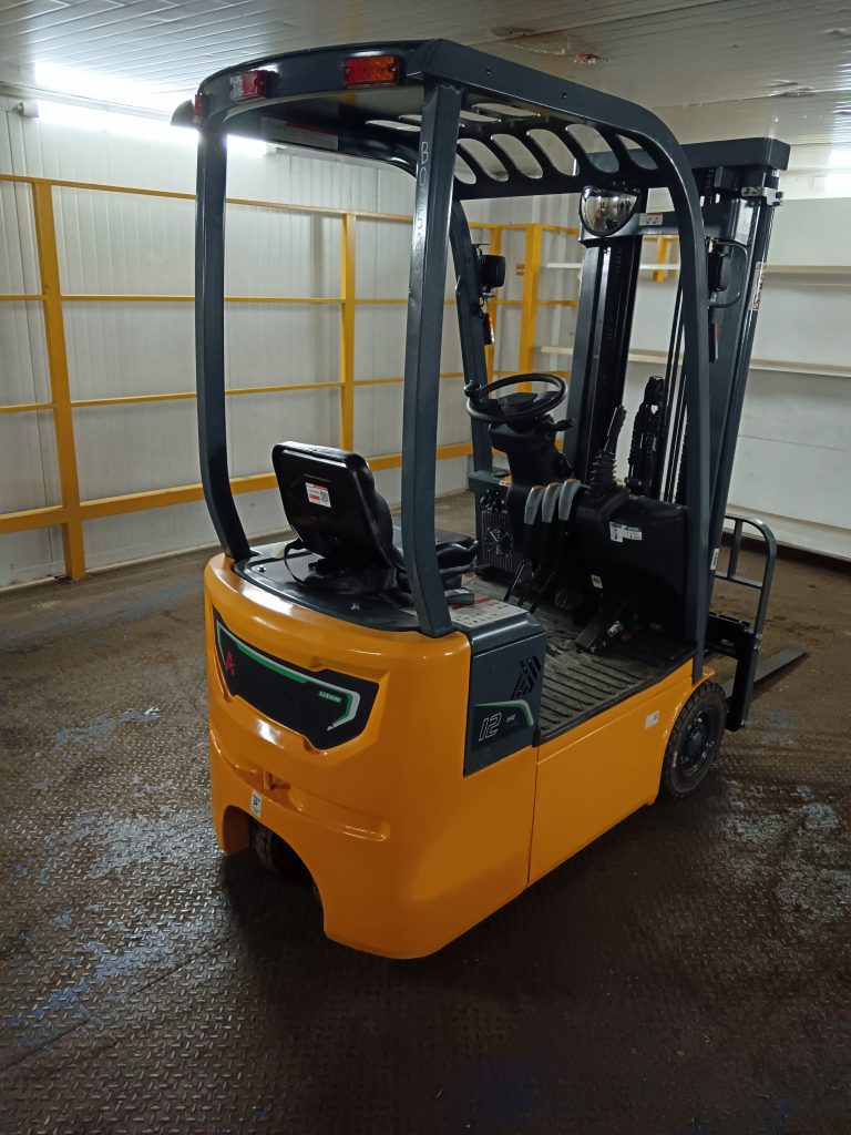 Электрический вилочный погрузчик трехопорный CHL CPD12SQ-A1LIH4 1,2/4500/FFL/SS/Solid