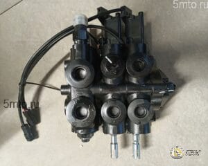 Шина цельнолитая 8.15-15/7.00 LNP Legacy