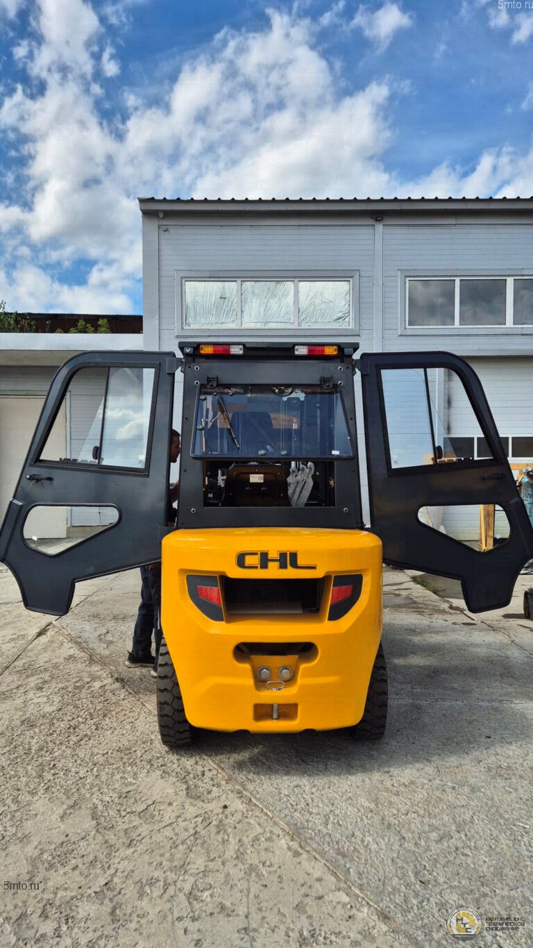 Дизельный вилочный погрузчик CHL CPCD30-XC5K2C 3/4800/FFL/SS/Cabin