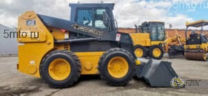 Мини-погрузчик с бортовым поворотом QUADTRAC SSL120X EVO