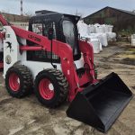 Мини-погрузчик с бортовым поворотом Ласточка LS1200 (YANMAR)-thumbnail-0