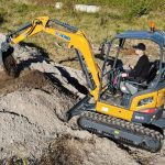 Гусеничный мини-экскаватор XCMG XE27U-thumbnail-6