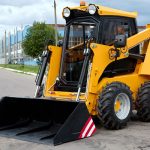 Мини-погрузчик с бортовым поворотом ANT 800-thumbnail-0