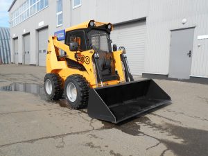 Мини-погрузчик с бортовым поворотом ANT-1200