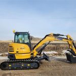 Гусеничный мини-экскаватор XCMG XE55U-thumbnail-0