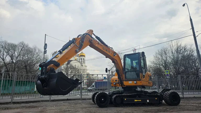 Экскаватор колесно-гусеничный Х9 Yanmar (46,3 кВт), ковш 0,3 м3, масса 9тн, ГЭД