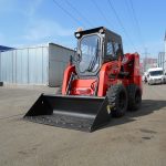 Мини-погрузчик с бортовым поворотом VMG SSL830-Y