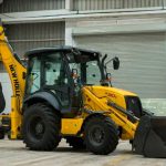 Экскаватор-погрузчик New Holland B80B-thumbnail-0