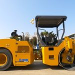 Каток дорожный комбинированный XCMG XD83VT-thumbnail-1