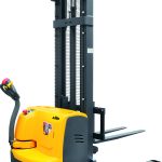 Штабелёр самоходный XILIN CTDR15-III 1,5/4500/Li-ion 24/230 В/Ач раздвижные вилы и опоры-thumbnail-0