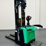 Самоходный штабелер с площадкой оператора HANGCHA CDD20-XT1S-SI 2/4800/Li-ion 48-105-thumbnail-0
