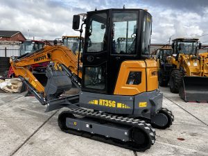 Гусеничный экскаватор HENGTE HT35G